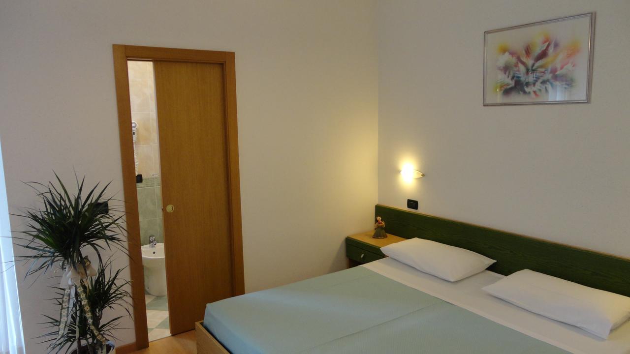 Hotel Levico Levico Terme Luaran gambar