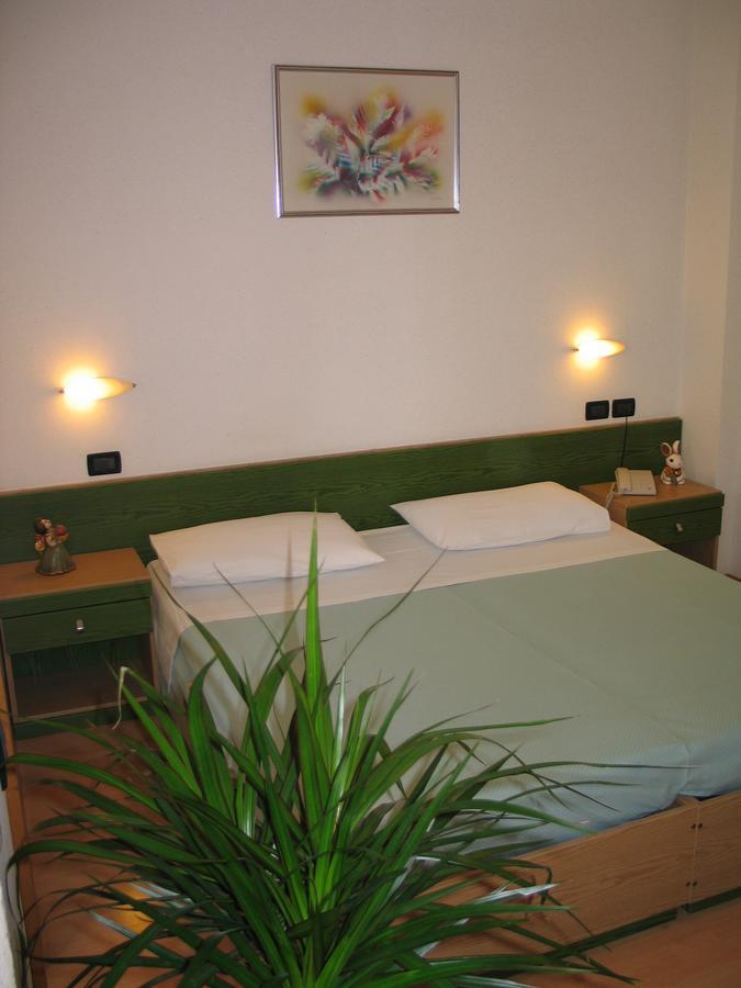 Hotel Levico Levico Terme Luaran gambar