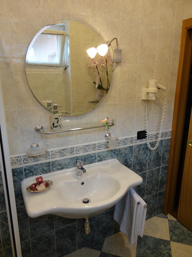Hotel Levico Levico Terme Luaran gambar